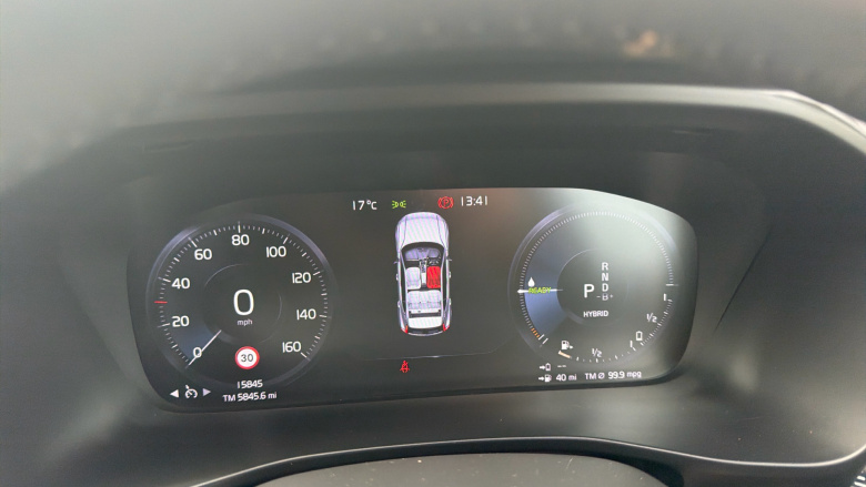 Volvo Xc40 1.5 T5 Recharge PHEV R DESIGN Pro 5dr Auto Estate